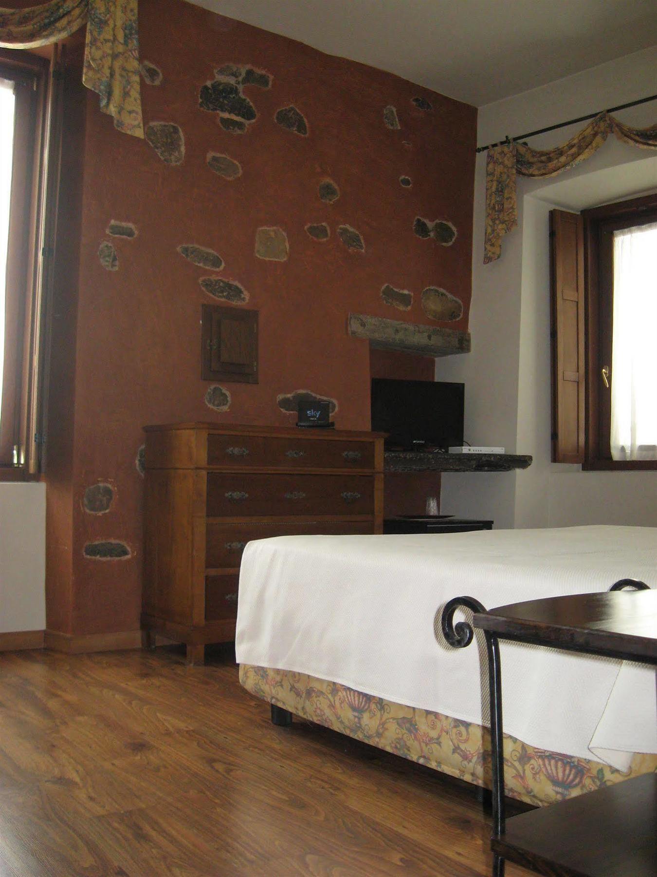 Albergo Venturelli Boario Terme Exterior foto